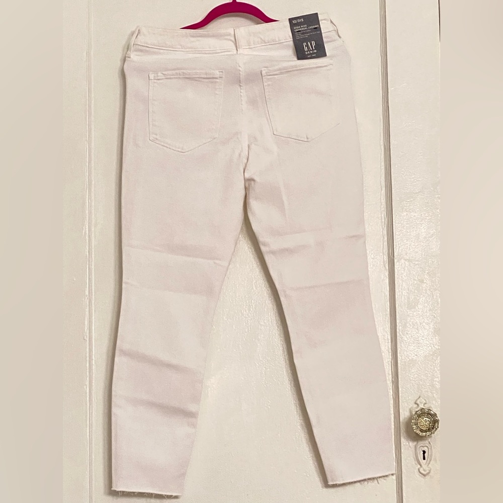 GAP DENIM WHITE HIGH RISE UNIVERSAL LEGGING